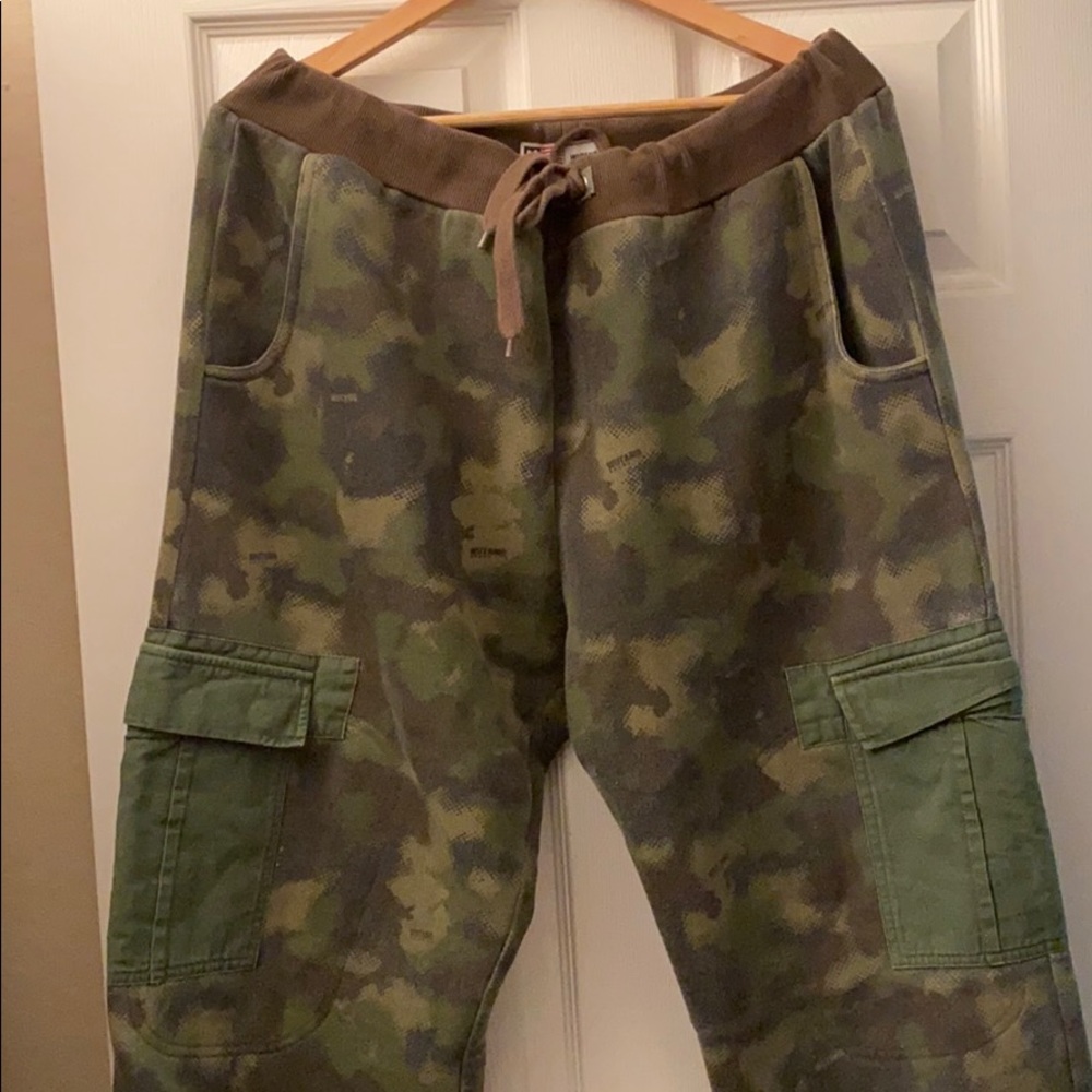 Camo sweats